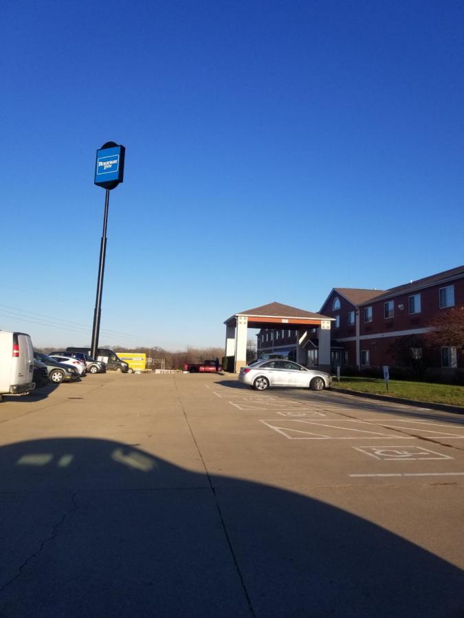 Rodeway Inn Urbana Champaign University Area Экстерьер фото