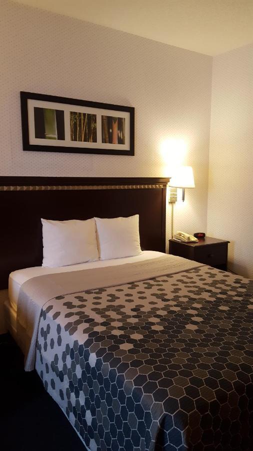 Rodeway Inn Urbana Champaign University Area Экстерьер фото