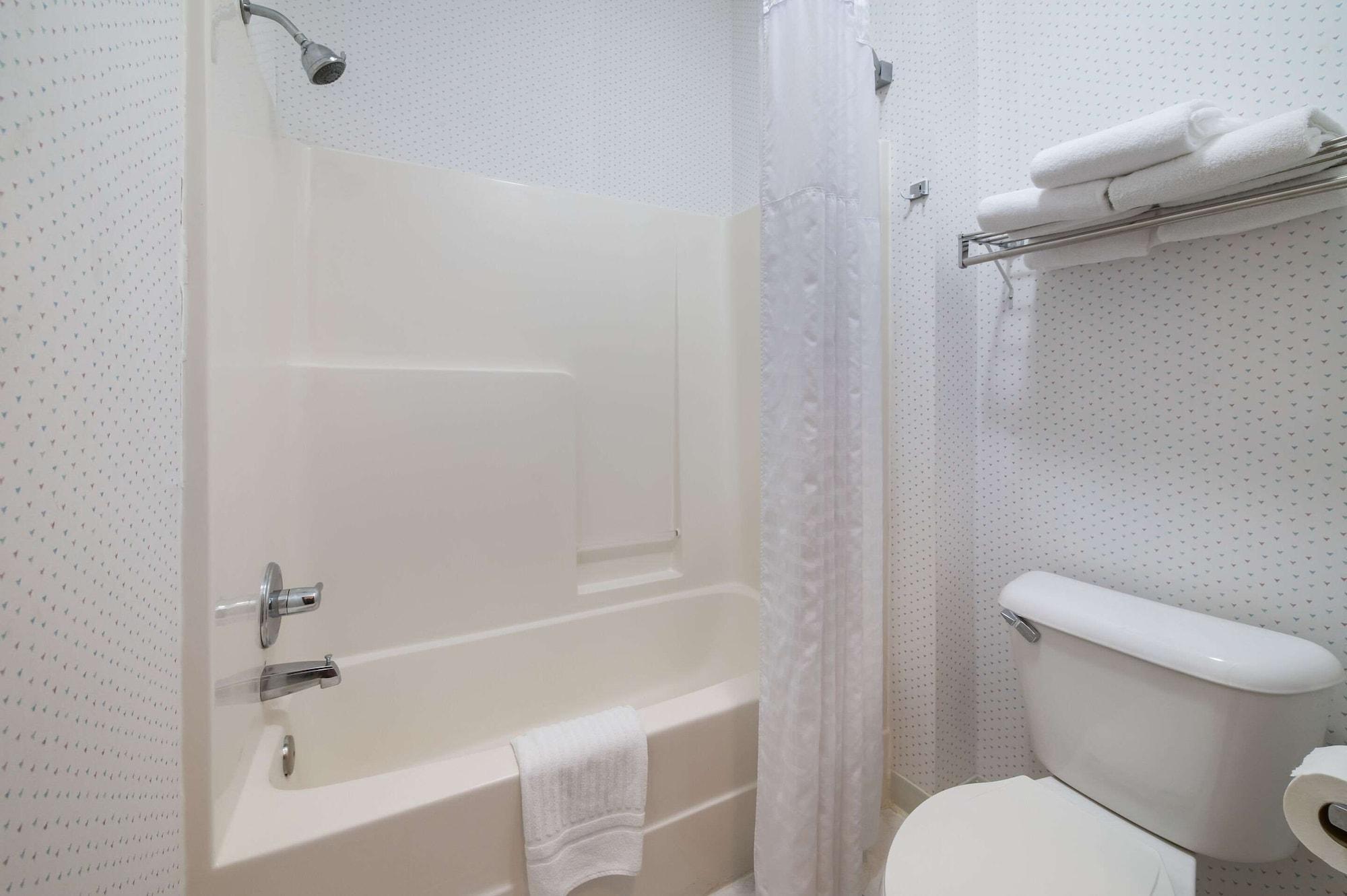 Rodeway Inn Urbana Champaign University Area Экстерьер фото