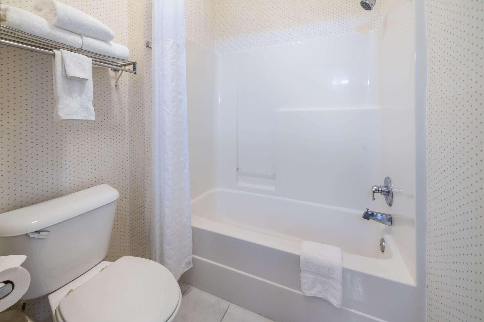 Rodeway Inn Urbana Champaign University Area Экстерьер фото